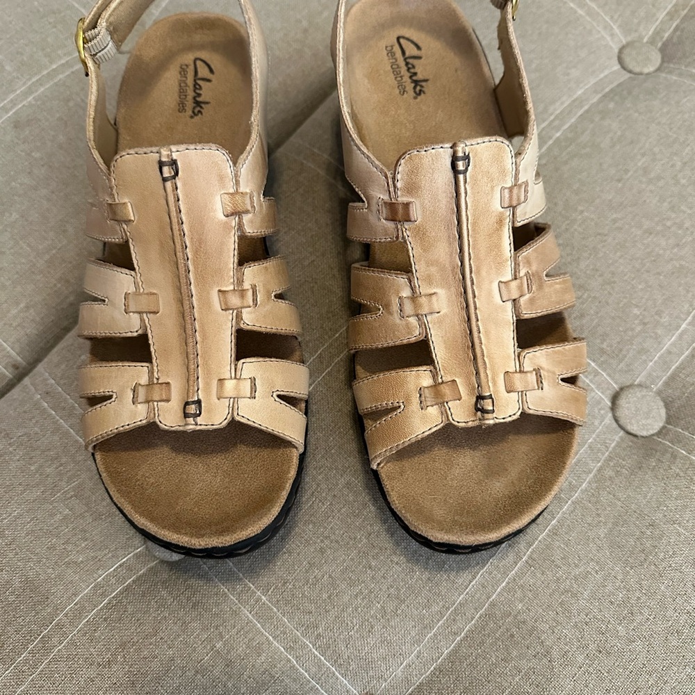 Clarks Women's Beige Strappy Sandals